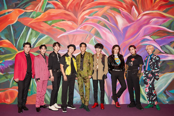 A teaser photo for the lead track "Mango" of Super Junior's new album. [LABEL SJ]