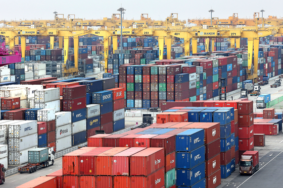 Containers are piled high at the port in Incheon on July 11. [NEWS 1] 