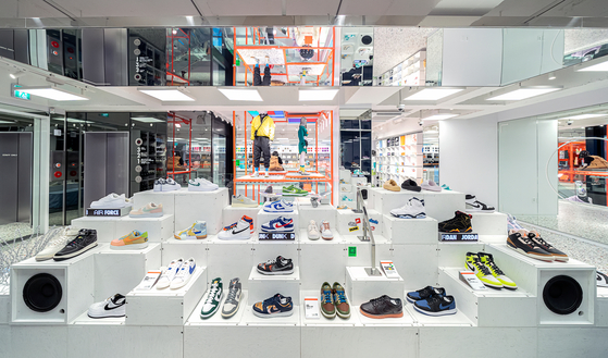 The inside view of Nike Style Hongdae in Mapo District, western Seoul, the brand's first gender-fluid store [NIKE KOREA]