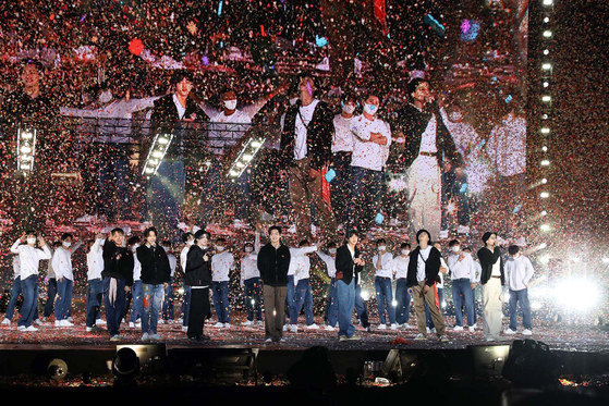 BTS holds an online concert in October, 2021. [BIGHIT MUSIC]
