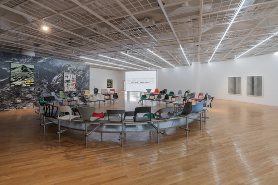 ″Mobile Agora: Seoul Weather Station″ (2022) [ART SONJE CENTER]