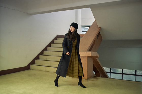 In director Park Chan-wook's “Decision to Leave," the first 90 minutes of the narrative is set in Busan. [CJ ENM]                