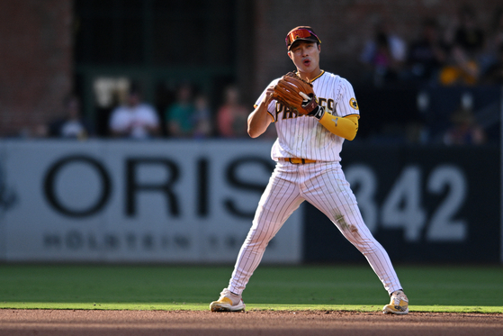 San Diego Padres shortstop Kim Ha-seong reacts during a game against the Arizona Diamondbacks at Petco Park in San Diego on Sept. 5. [USA TODAY/YONHAP]
