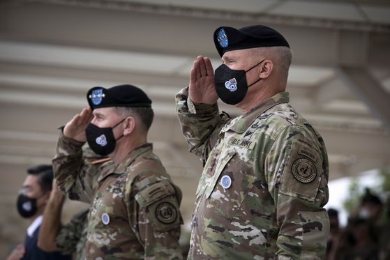 Gen. Paul LaCamera salutes the U.S. flag during his swearing-in ceremony as United States Forces Korea (USFK) commander at Camp Humphreys in Pyeongtaek, Gyeonggi on July 2. [YONHAP]