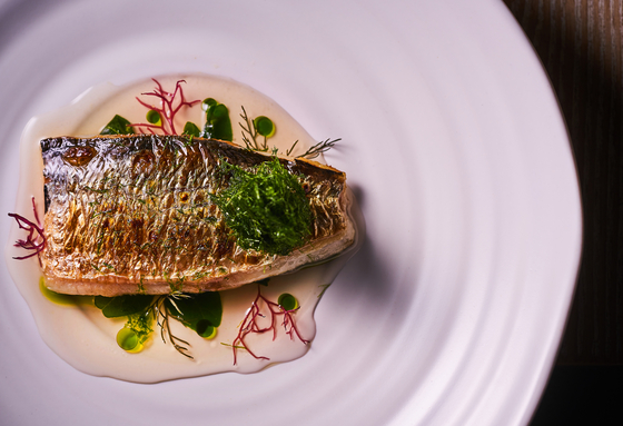 Grilled fish served at Soul [MICHELIN GUIDE SEOUL][MICHELIN GUIDE SEOUL]