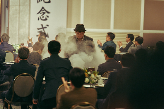 Actor Lee Sung-min, middle, as Pil-joo in ″Remember″ [ACE MOVIE MAKERS]              