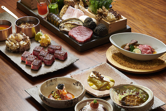 Set course teppanyaki menu at Tamayura, a Japanese restaurant in JW Marriott Hotel Seoul in Seocho District, southern Seoul [JW MARRIOTT HOTEL SEOUL]