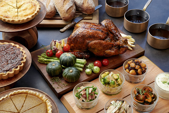 Turkey to Go at Cafe One in JW Marriott Hotel Seoul in Seocho District, southern Seoul [JW MARRIOTT HOTEL SEOUL]