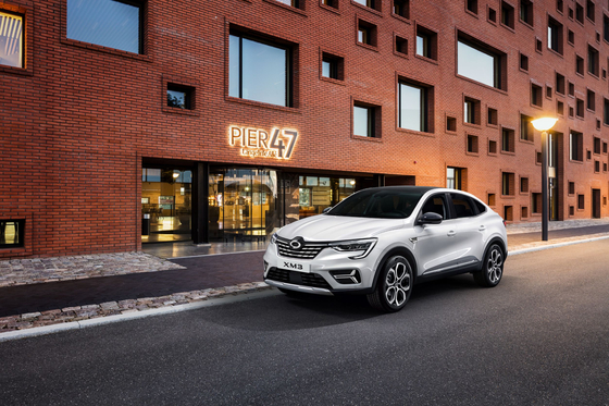 The XM3 E-TECH Hybrid offers drivers a dynamic experience while considering the environment. [RENAULT KOREA MOTORS]