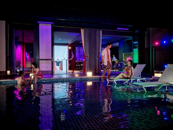 Pool inside Grand Josun Jeju in Jeju Island [GRAND JOSUN JEJU]
