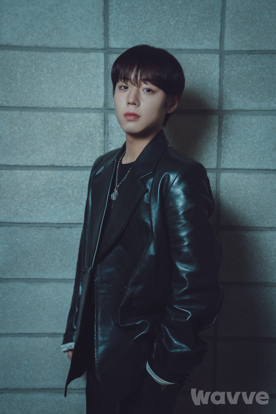 Park Ji-hoon [WAVVE]