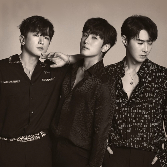 Shinhwa WDJ [LIVEWORKS COMPANY]