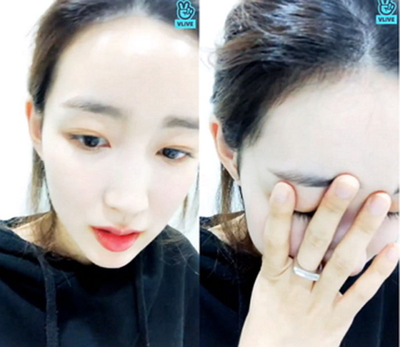 In 2019, a member of girl group gugudan accidentally exposed her groupmate’s phone number on screen while calling her during a livestream. [SCREEN CAPTURE]