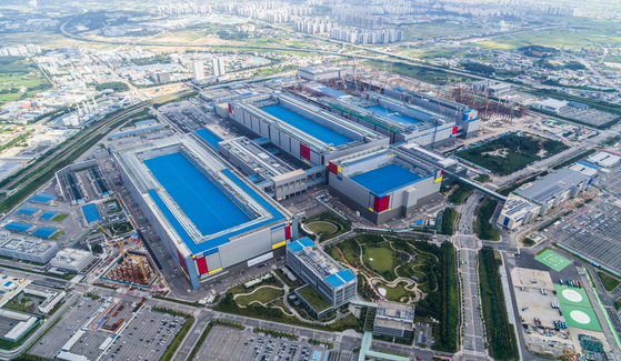 Samsung Electronics chip manufacturing complex in Pyeongtaek, Gyeonggi [SAMSUNG ELECTRONICS]