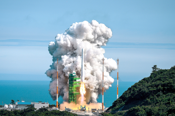 The Korea Space Launch Vehicle-II, or Nuri, takes off from the Naro Space Center in Goheung County, South Jeolla, on June 21. [KARI]