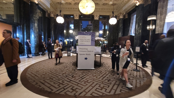 Attendees of the J.P. Morgan Healthcare Conference enter the venue on Jan. 9. [JOINT PRESS CORPS]