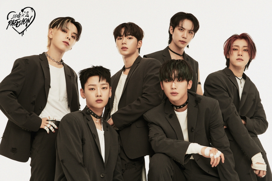 Concept photo for "Love Pt.2 : Passion." [OUI ENTERTAINMENT]