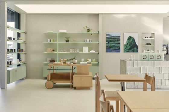 The Osulloc Tea House at the National Museum of Modern and Contemporary Art in Jongno District, central Seoul. [AMOREPACIFIC]