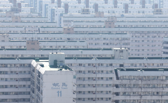 Eunma Town Apartment in Daechi-dong in Gangnam District, southern Seoul, in October. [Yonhap]