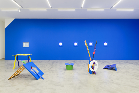 The view of ″Over the Layers II,″ a solo show of artist Hong Seung-hye at the K1 Space of Kukje Gallery in central Seoul.  [KUKJE GALLERY]
