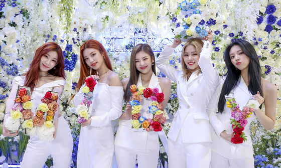 Girl group ITZY [JYP ENTERTAINMENT]