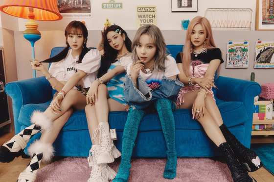 Girl group aespa [SM ENTERTAINMENT]