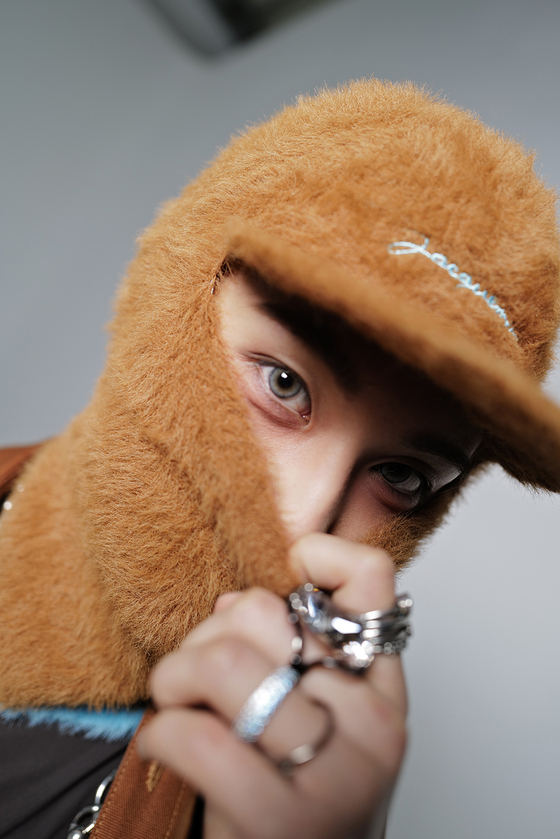 Teaser image for Mark's second solo track ″Golden Hour″ [SM ENTERTAINMENT