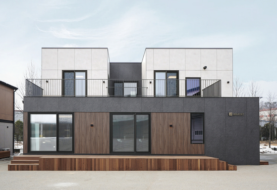 XiGEIST’s modular wood frame show home located at its manufacturing factory in Dangjin, South Chungcheong [GS E&C]
