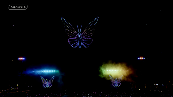 Girl group Blackpink performs at the Coachella Valley Music and Arts Festival for the second time on Sunday. [SCREEN CAPTURE]