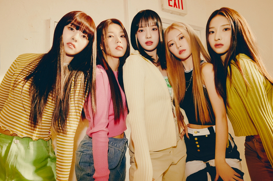 Girl group ADYA debuted on Tuesday. The five members Yeonsu, Seowon, Sena, Seungchae and Chaeeun are capable of creating their own choreography. [STARTING HOUSE]