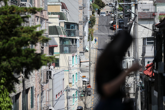 Multi-complex houses in Gangseo District, western Seoul on May 3 [NEWS1] 