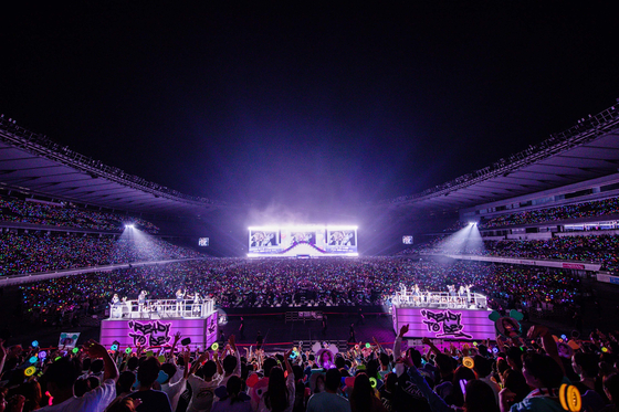 Girl group Twice's concert in Tokyo held as a part of its ″Ready To Be″ world tour series [JYP ENTERTAINMENT]