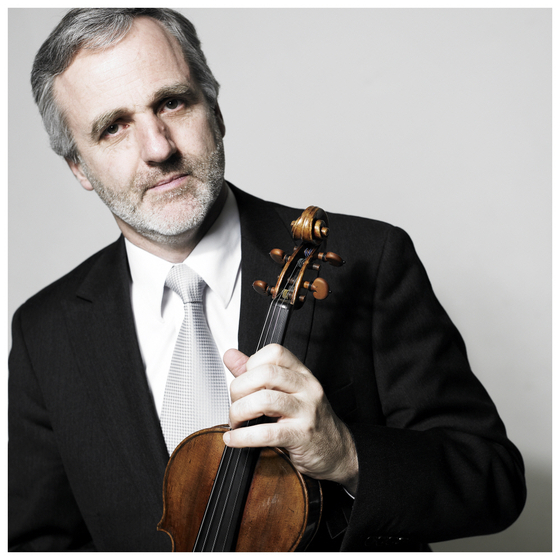 Musical director and concertmaster Rainer Honeck [PHILIPP HORAK]
