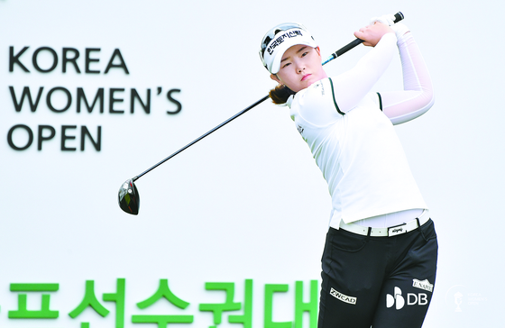 Lim Hee-jeong hits a shot during the DB Group Korea Women's Open Golf Championship at Rainbow Hills Country Club in Eumseong, North Chungcheong on June 19, 2022. [YONHAP]