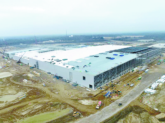 Ultium Cells' Ohio plant. Ultium Cells is a 50:50 joint venture between LG Energy Solution and General Motors [LG ENERGY SOLUTION]