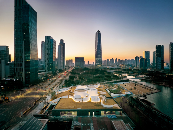 The new National Museum of World Writing Systems in Songdo's Central Park in Incheon opened its doors on Friday. [NATIONAL MUSEUM OF WORLD WRITING SYSTEMS] 