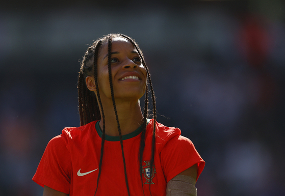Portugal's Jessica Silva reacts during a friendly against England at Stadium MK in Milton Keynes, England on July 1.  [REUTERS/YONHAP]