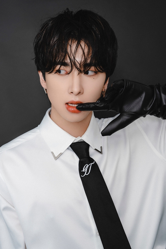 Singer and actor Lee Dong-yeol [PA ENTERTAINMENT]