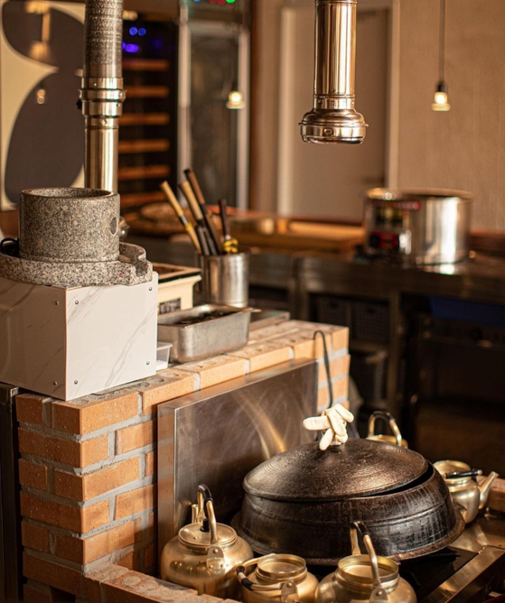 Lee Buk Bang is designed like a Korean grandmother's kitchen [LEE BUK BANG]