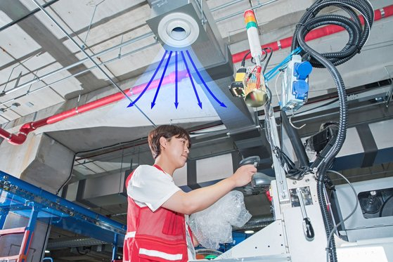 Air conditioning facility installed in Coupang's distribution center this summer [COUPANG]