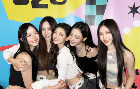 Girl group NewJeans at the Lollapalooza music festival [ADOR]