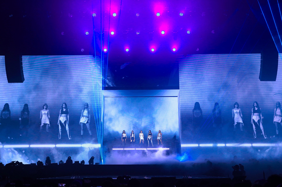 Girl group Le Sserafim during the group's first world tour, ″Flame Rises″ held last Saturday and Sunday at the Jamsil Indoor Stadium [SOURCE MUSIC]