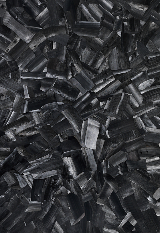 Lee Bae, Issu du feu 19f, 2003, Charcoal on canvas  [JOHYUN GALLERY] 