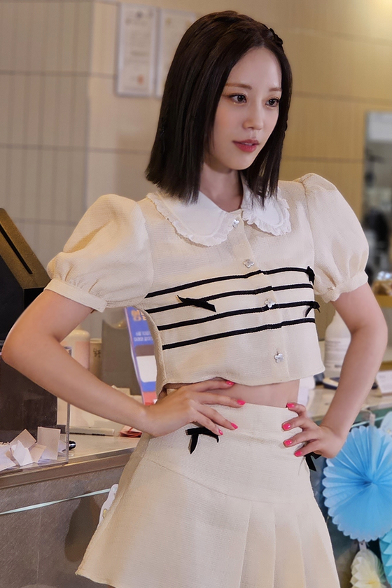 Singer Hur Young-ji of girl group KARA [RBW, DSP MEDIA]