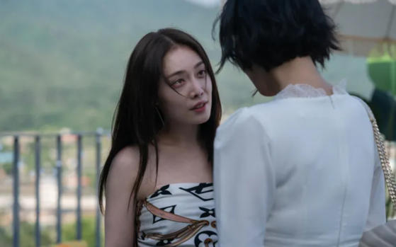 Kim Hieora played a school bully in the hit Netflix series "The Glory" (2022) [NETFLIX]
