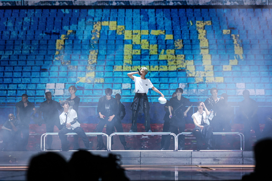 Boy band Enhypen during its ″Fate″ world tour concert in Los Angeles [BELIFT LAB]