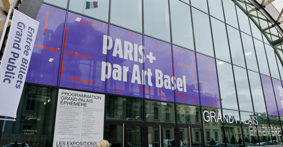 A picture of the Paris+ par Art Basel art fair on Oct. 18, where Arshexa participated as a host partner of the event [ARSHEXA]