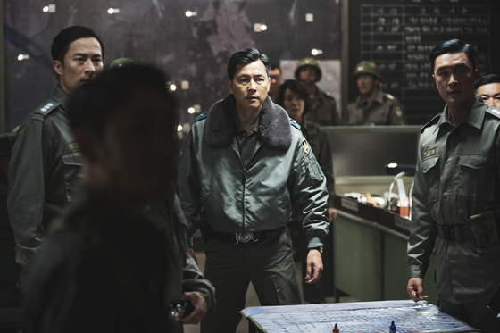 Actor Jung Woo-sung plays Lee Tae-shin in ″12.12: The Day,″ a film surrounding the Dec. 12 1979 coup d’etat that ended the short period of democratization after former President Park Chung Hee’s assassination. [PLUS M ENTERTAINMENT]