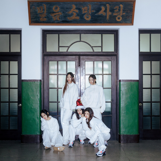 NewJeans will drop a remixed album “NJWMX” on Tuesday. [ADOR]