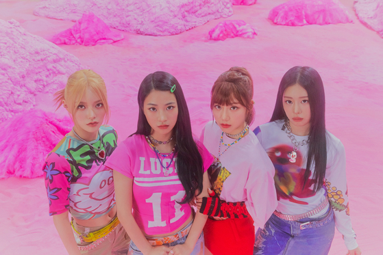 Girl group Fifty Fifty with its three former members and current member Keena, far left [ATTRAKT]